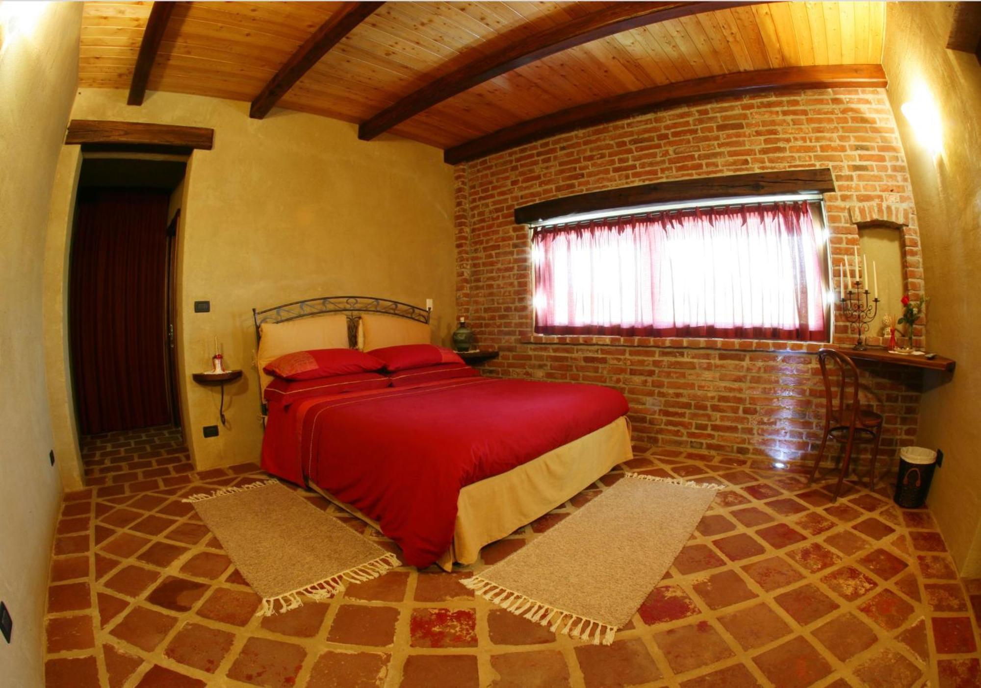 Le Soleil Villa Vigone Rum bild